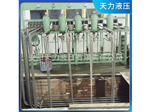 拉矫机液压系统